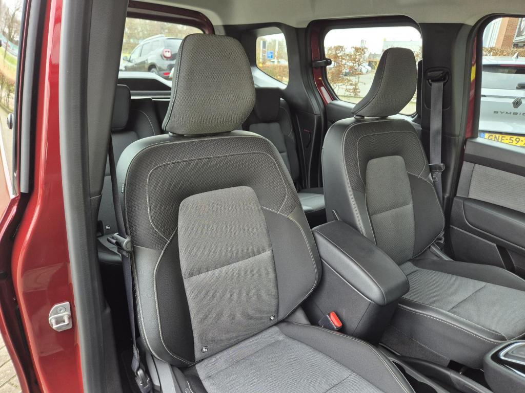 Renault Kangoo family 1.3 tce 130 edc automaat camera, p-sensoren voor, app