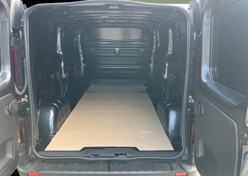 Renault Trafic 2.0 blue dci 110 t30 l2h1 start - reservewiel