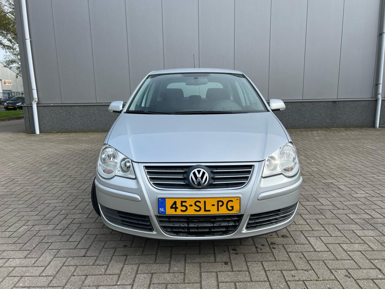 Volkswagen Polo 1.4-16V Sportline 134.727KM