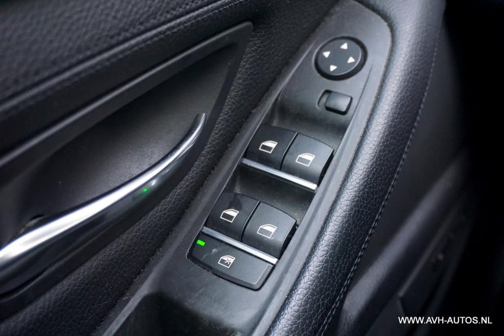 BMW 5 Serie touring 520i high executive