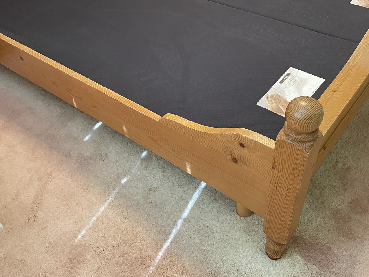 Grenen ledikant, 2 persoons, voor boxspring 2 * 180*220 cm, vintage