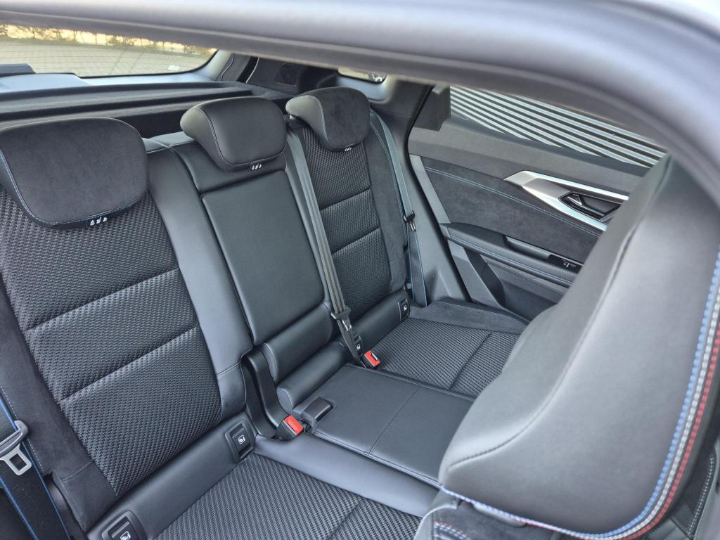 Renault Austral 1.2 e-tech full hybrid 200 esprit alpine all season banden,