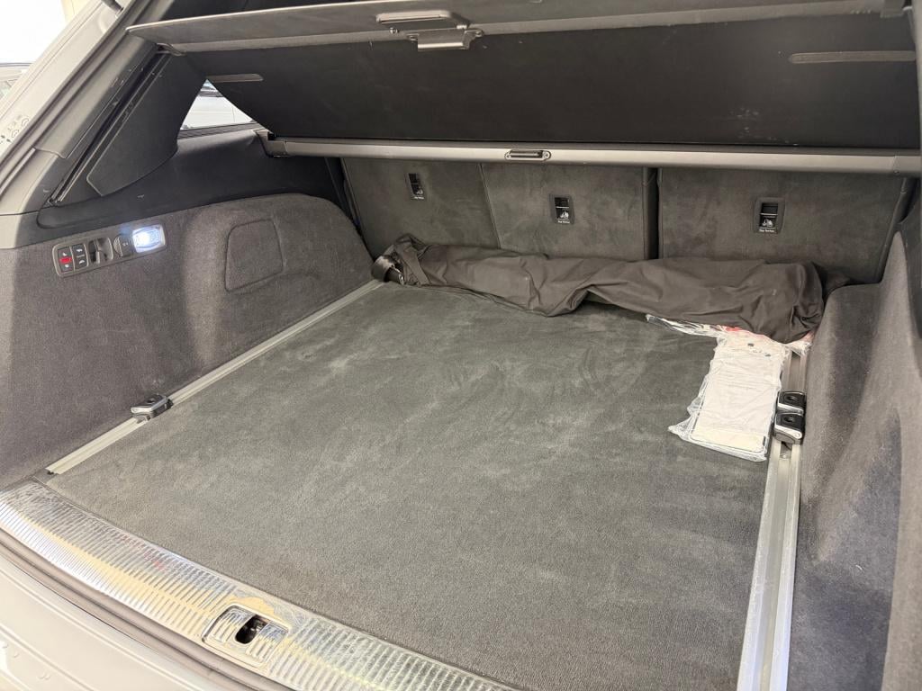 Audi Q7 60 tfsi e quattro competition panoramadak | b&o | rs stoelen | nigh