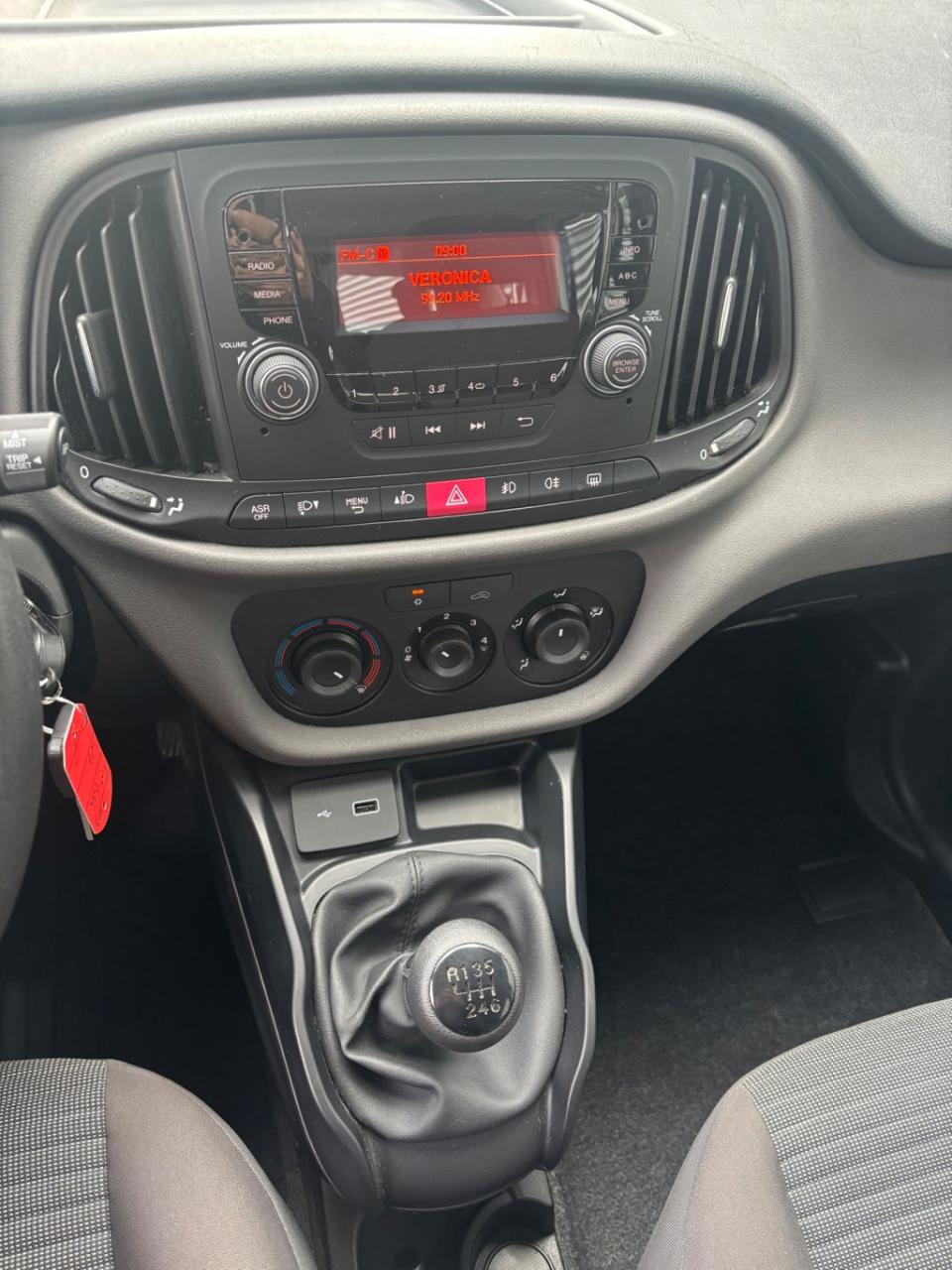 Fiat Doblo 1.4 t-jet lounge