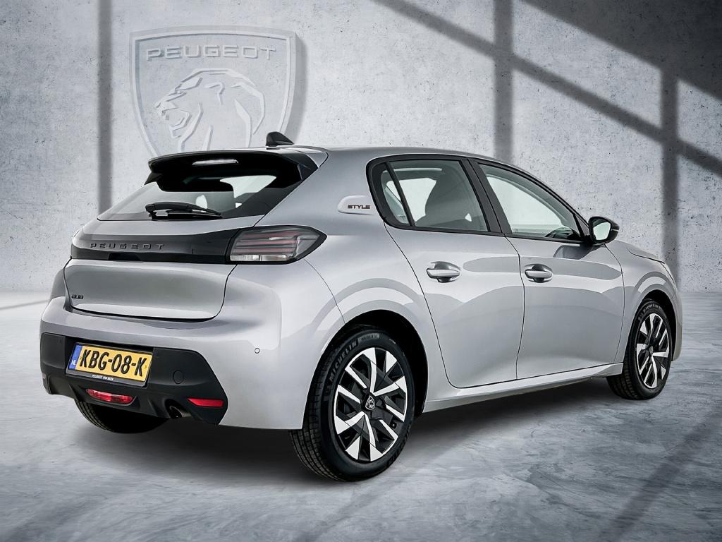 Peugeot 208 100 pk style | rijklaar | parkeersensoren | navigatie | apple c