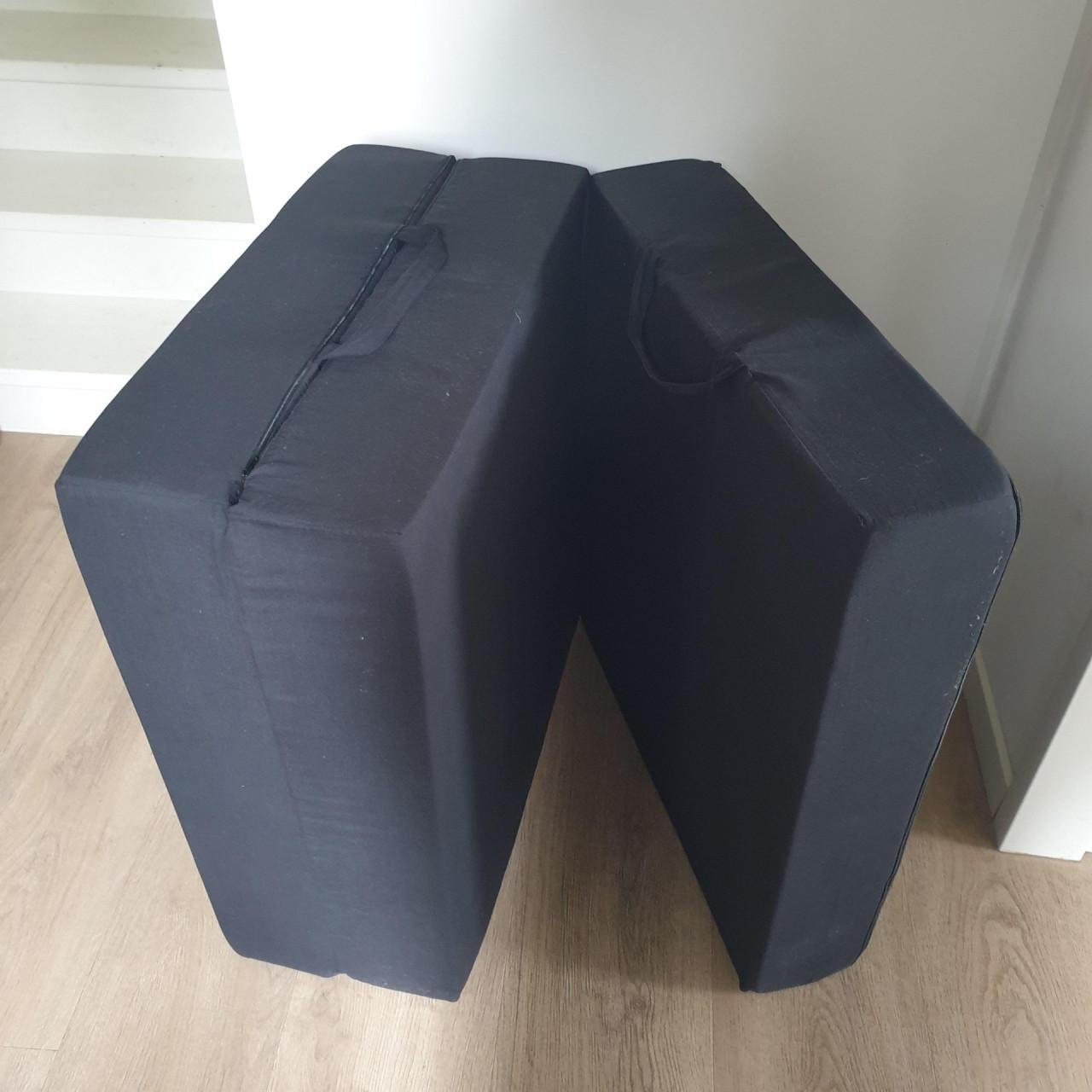 Opvouwbaar logeermatras  / vouwmatras 75 x 197 x 15