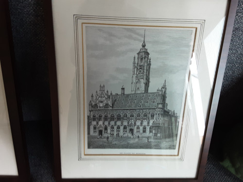 2x mooie oude pentekeningen. 1 Antwerpen  en 1 het stadhuis van Middelburg