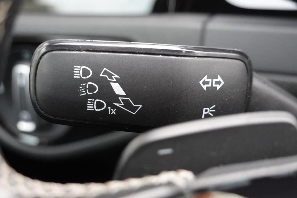 Volkswagen Golf 2.0 tsi r 4motion