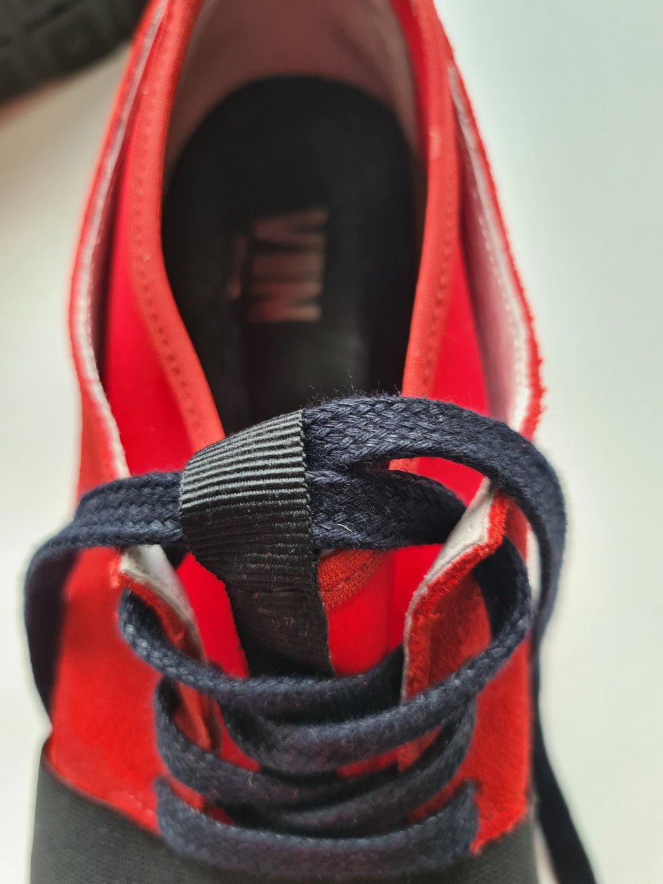 Nieuwe zwart , rode leren sneackers van Verton  Maat 40