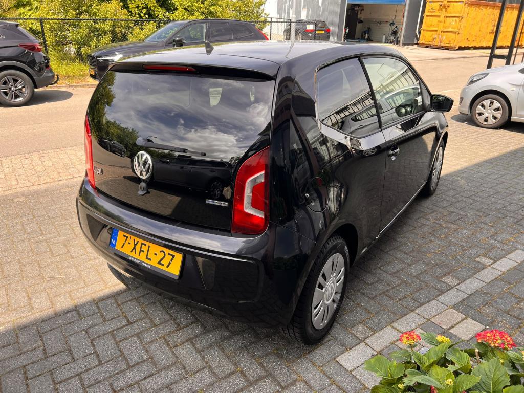Volkswagen UP! 1.0 move up! bluemotion