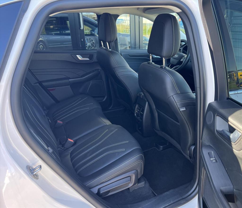 Ford Kuga 2.5 phev e-cvt 225pk vignale , trekhaak , winterpack met voorruit