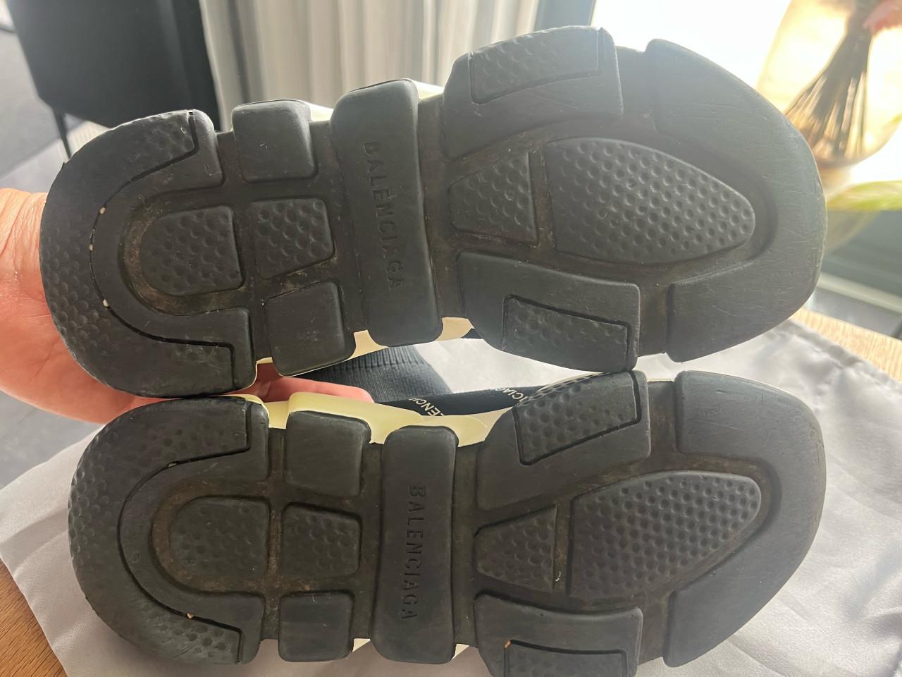 Balenciaga schoenen maat 35