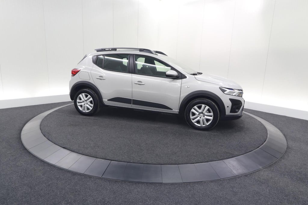 Dacia Sandero Stepway tce 90 expression | camera | dodehoekdetectie | navig