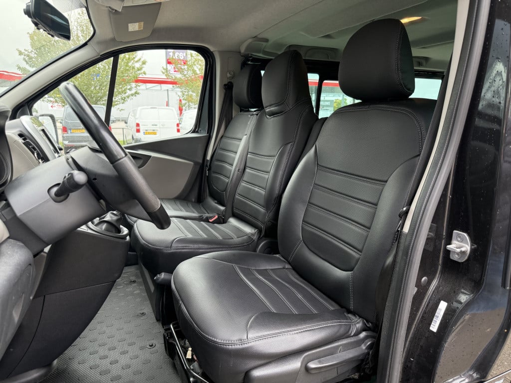 Renault Trafic passenger 1.6 dci grand expression | 9 pers. | navi | trekha