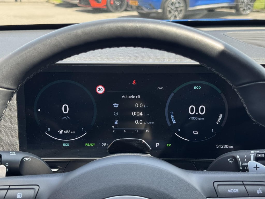 Hyundai Kona 1.6 gdi hev comfort smart | elek. achterklep | stuur- + stoelv