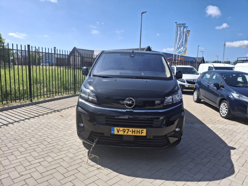 Opel Vivaro 2.0 diesel 180 s&s l3 automaat | leder | trekhaak | navi