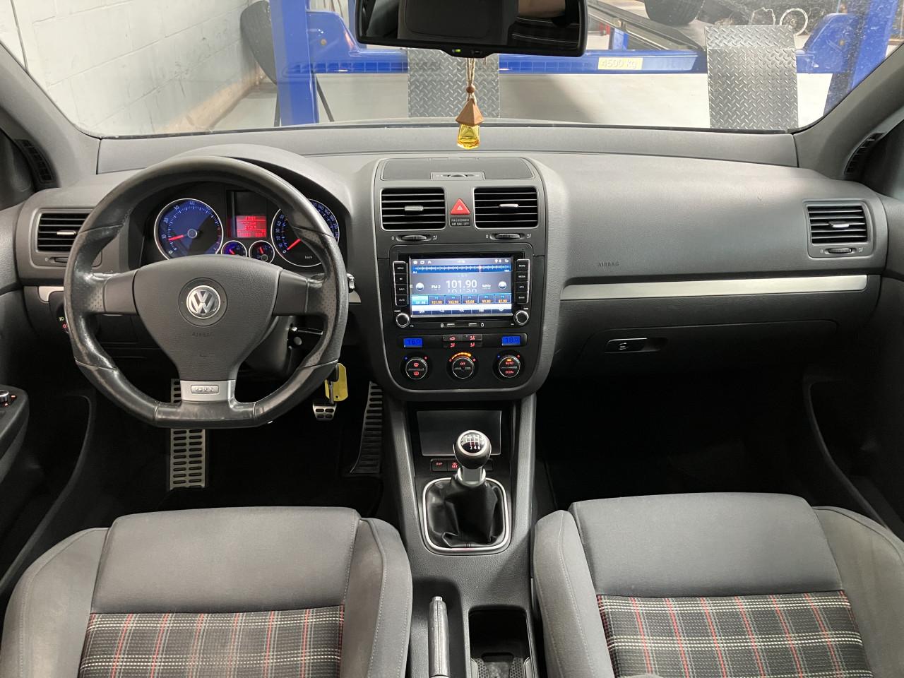 Zeer nette VW golf GTi 2.0Tfsi