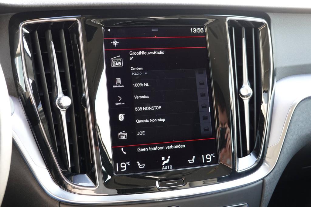 Volvo V60 2.0 t6 recharge awd business pro