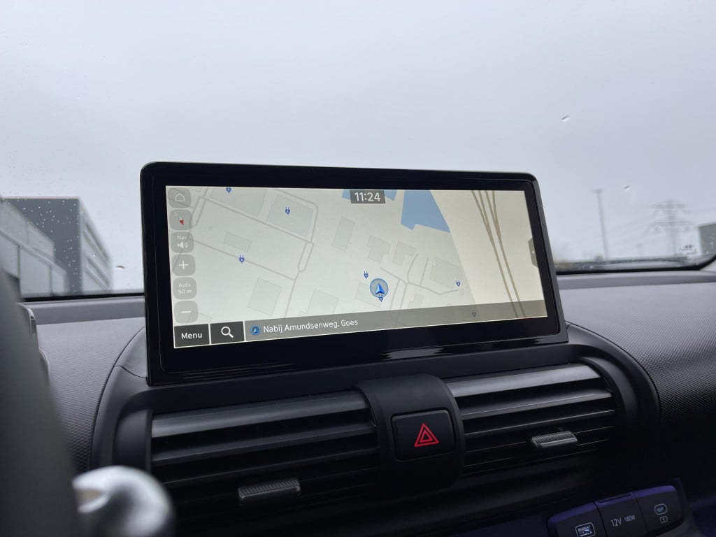 Hyundai Inster evolve 49 kwh winter + technology pack direct beschikbaar!