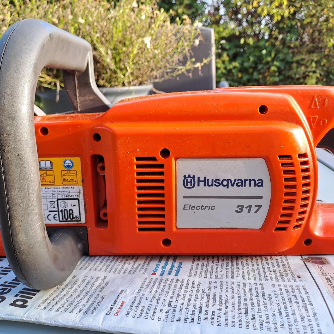 Husqvarna 317 Elektrische kettingzaag.