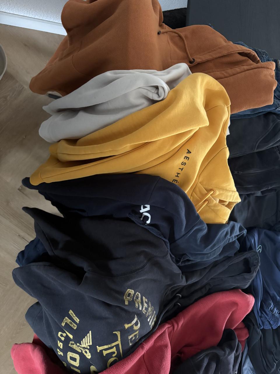Groot pakket jongens kleding maat S