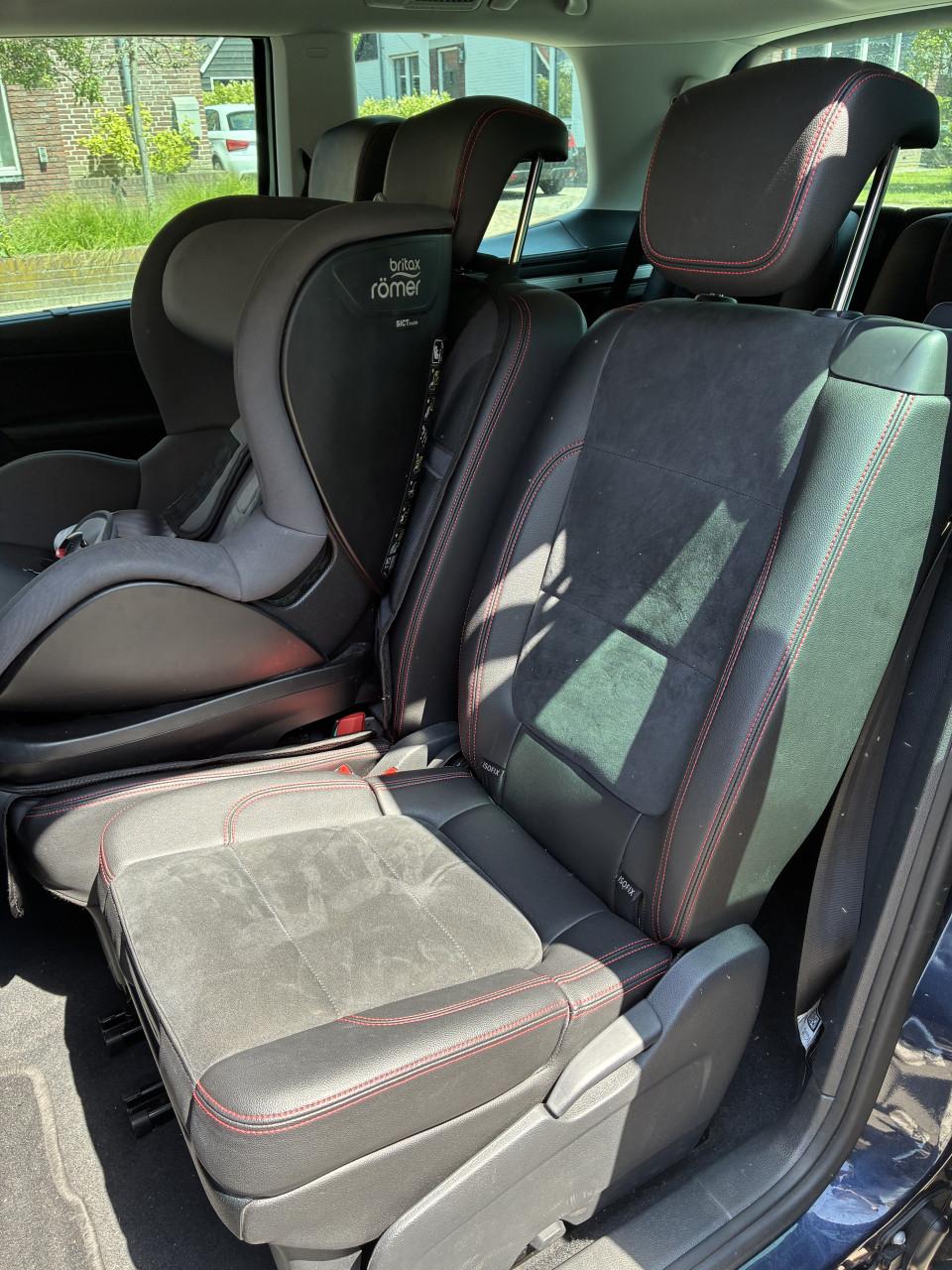 Seat Alhambra FR line 7 pers blauw metallic