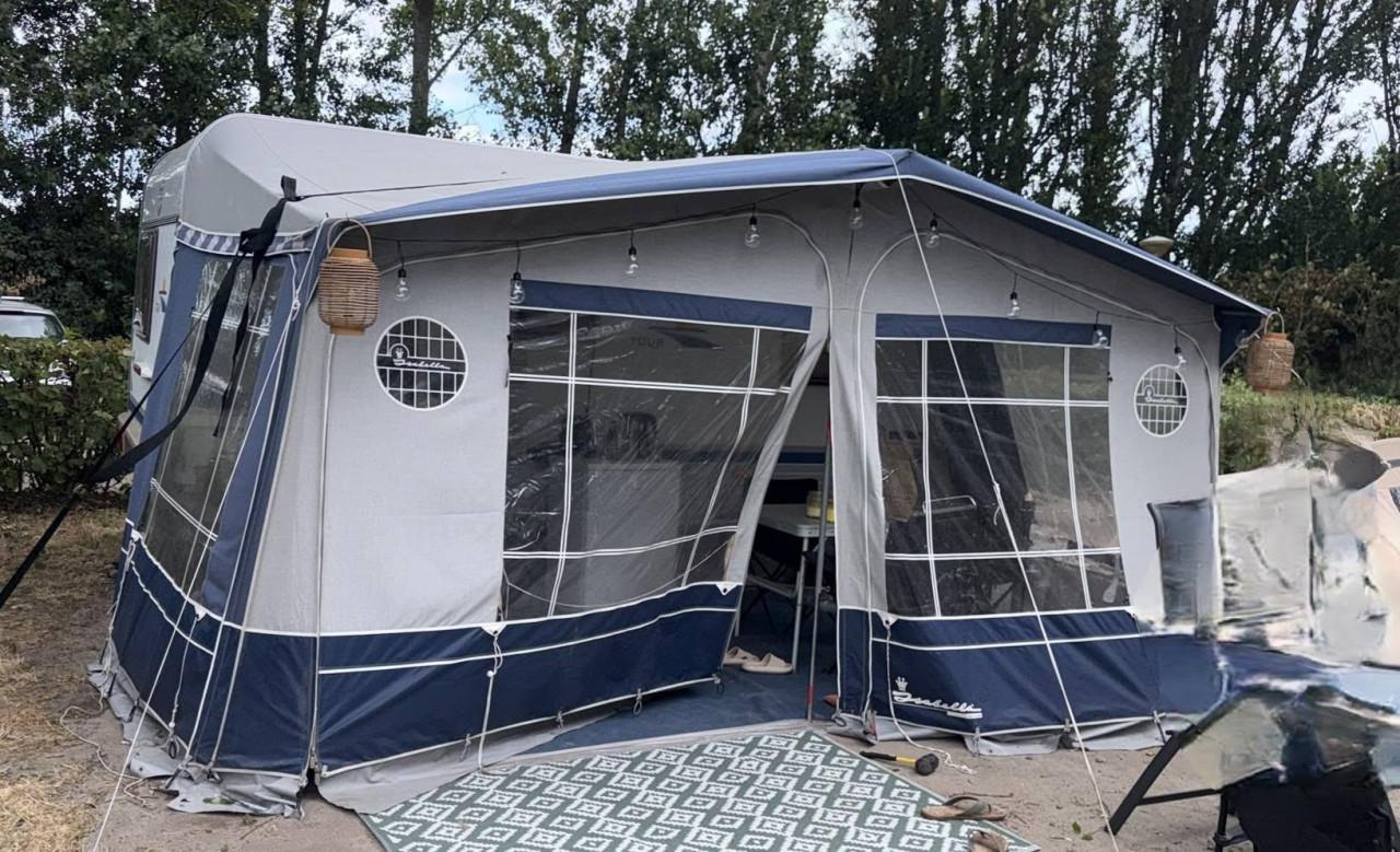 TEC 450 met Isabella voortent