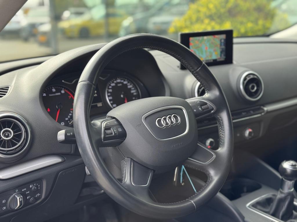 Audi A3 sportback 1.4 tfsi cod attraction pro line * cruise control * pdc *