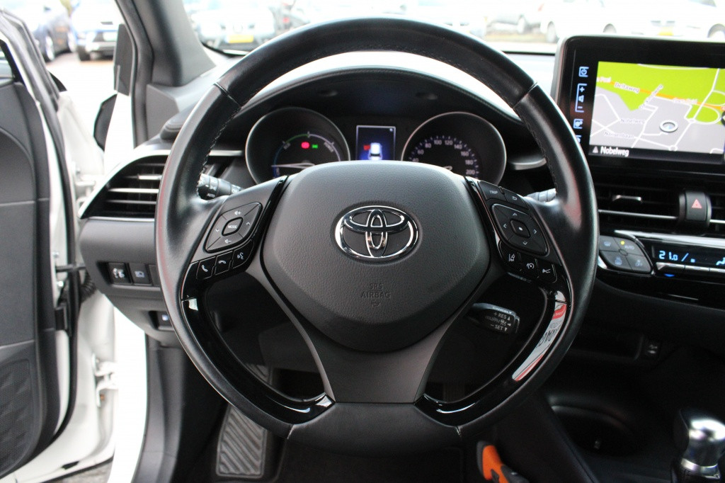 Toyota C-hr 1.8 hybrid active