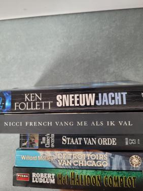 Pakket boeken - Tom Clancy e.a.