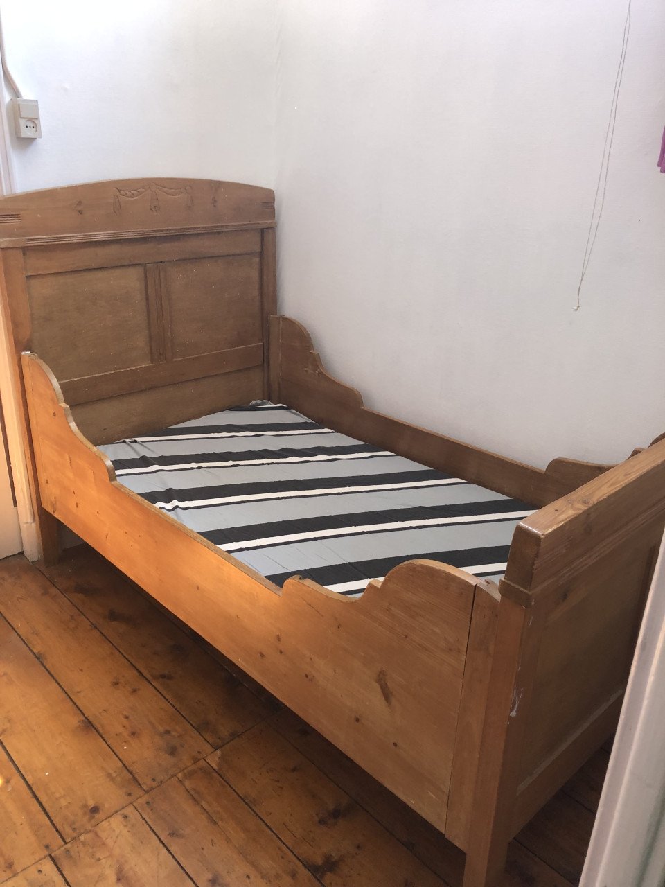 Brocante kinderledikant