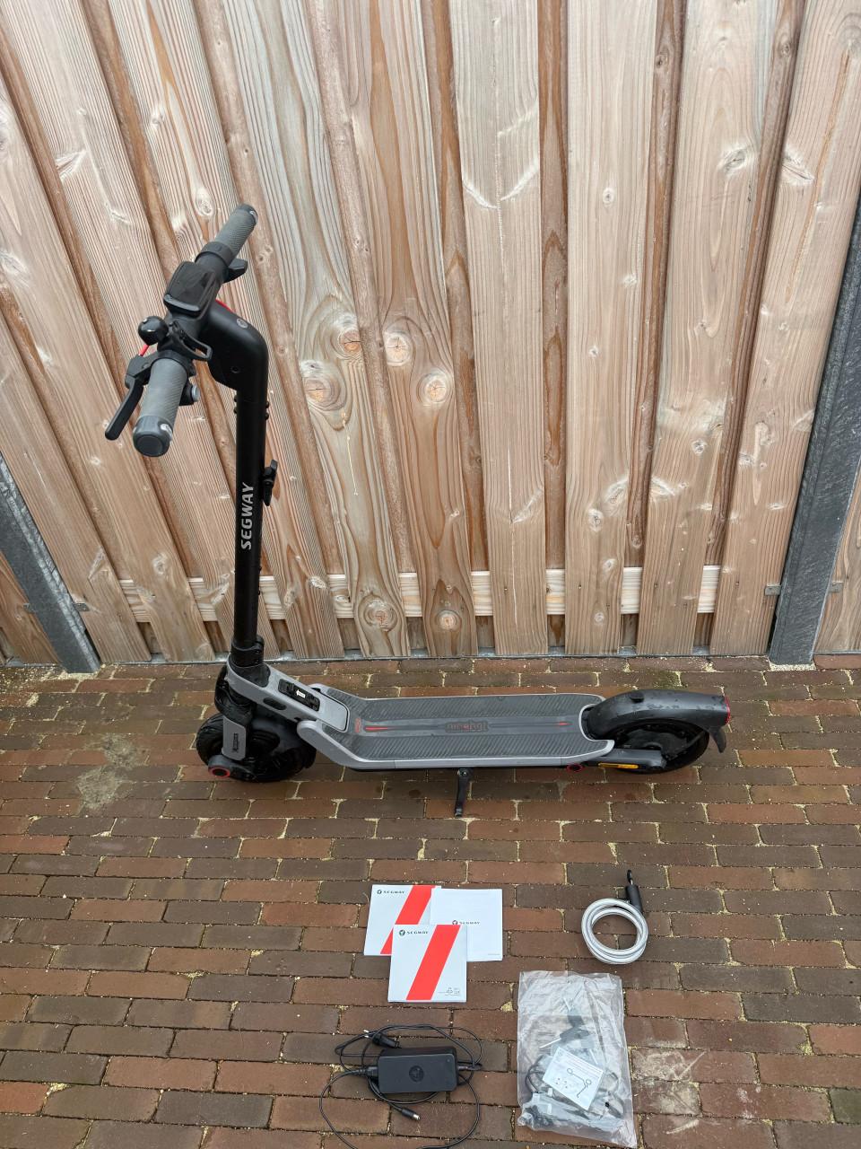 Elektrische step (nieuwprijs 450)