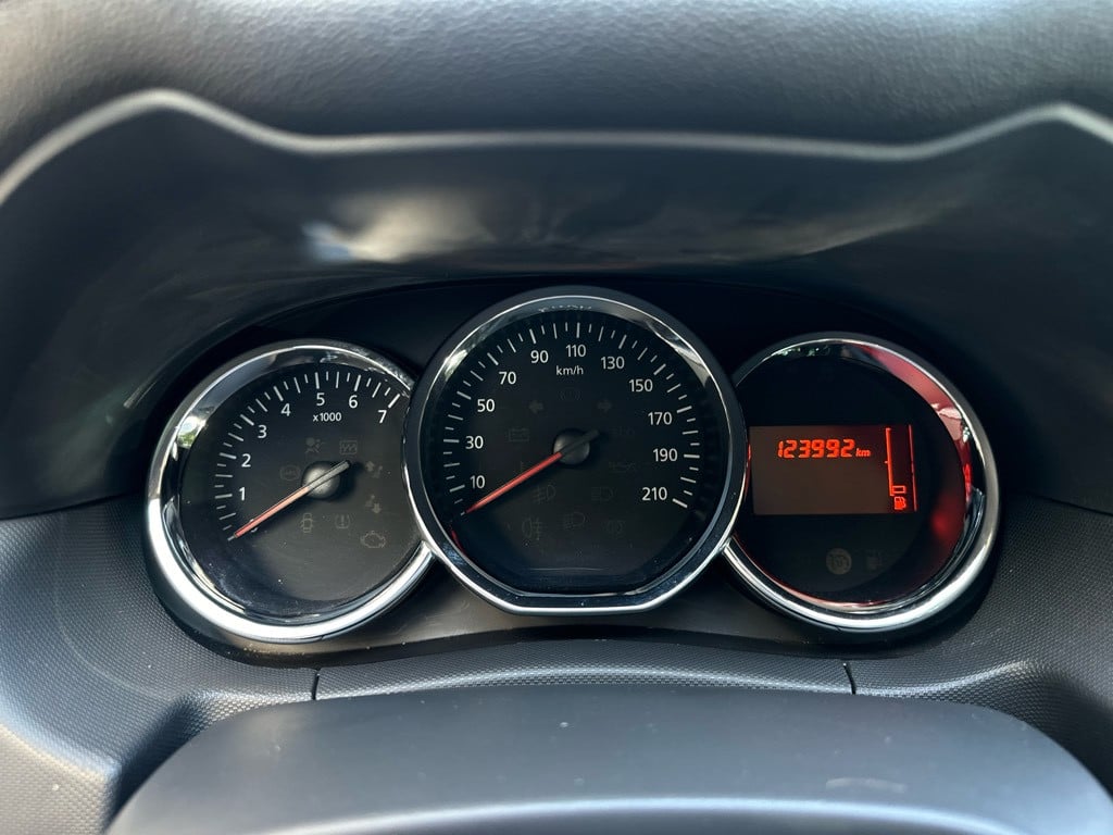Dacia Duster 1.2 tce 4x2 prestige // schermradio // trekhaak //