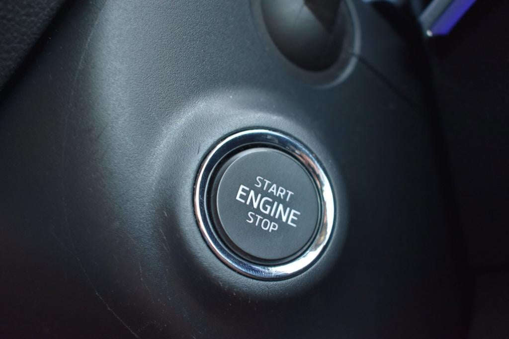 Skoda Karoq 1.5 tsi act | virtual cockpit | stoelverwarming | camera | nap 