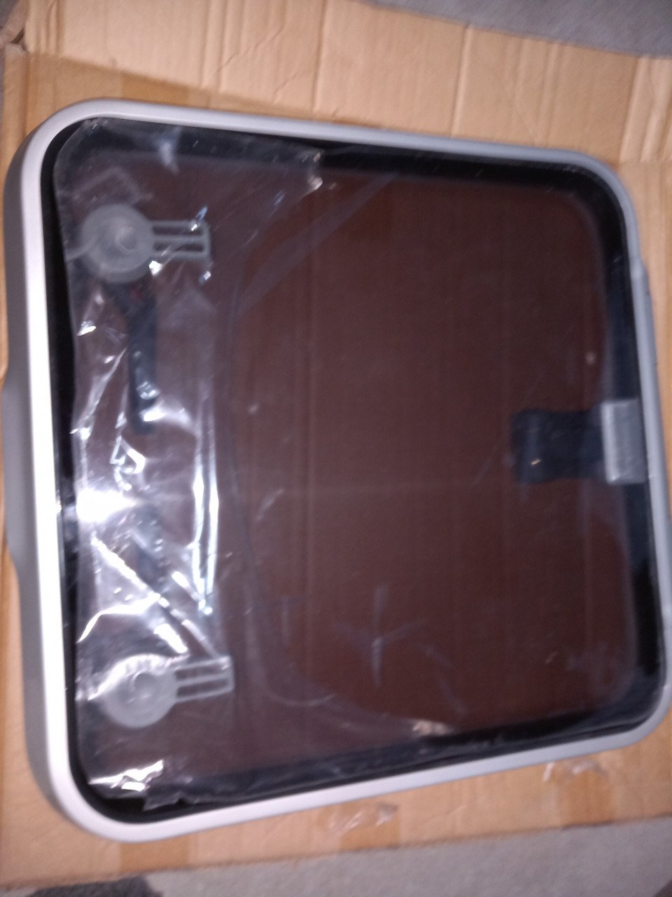 Te koop Lewmar dekluik maat 44 Low profile dekluik nieuw