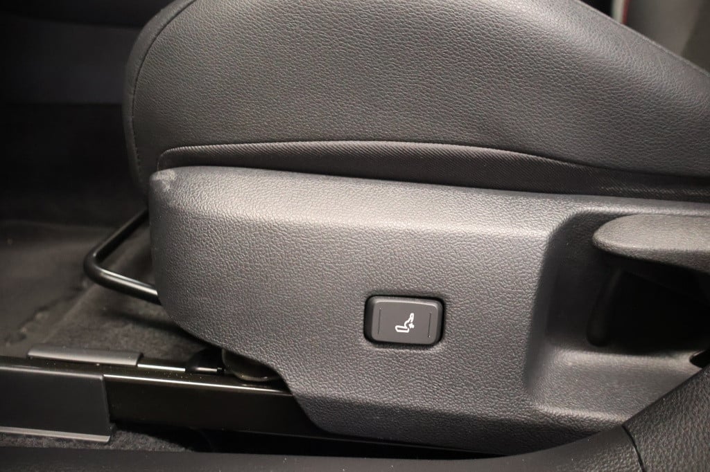 Toyota Corolla Touring Sports 2.0 hybrid gr-sport plus
