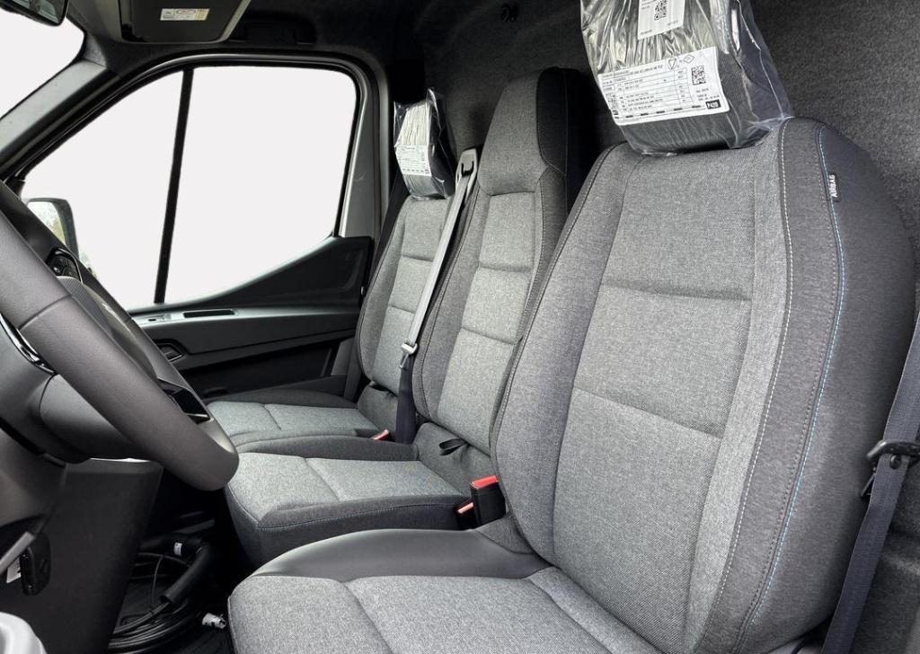 Renault Master e-tech t35 l3h2 extra long range 87 kwh - blind spot warning