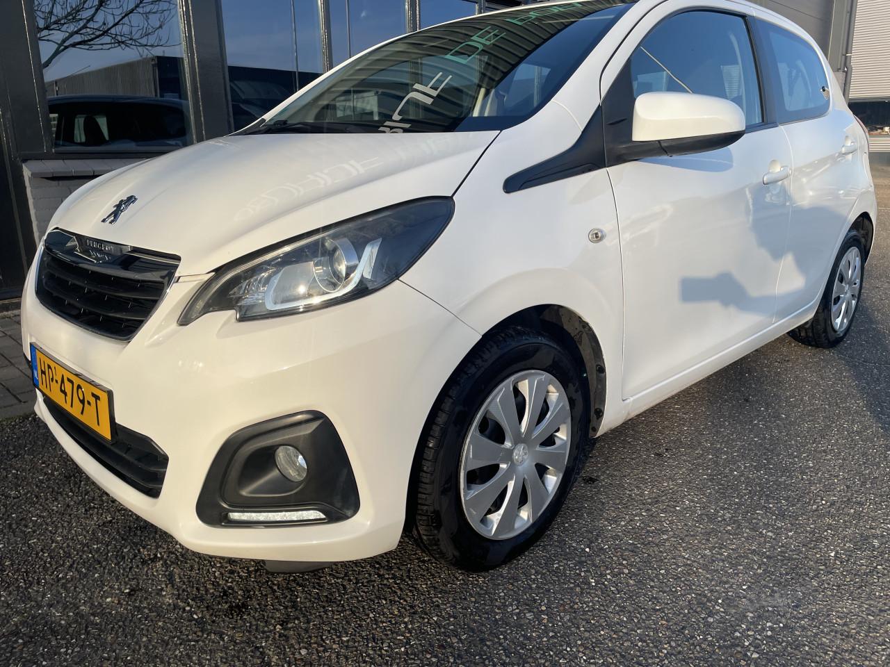 PEUGEOT 108