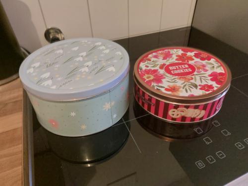 Koektrommels met koek