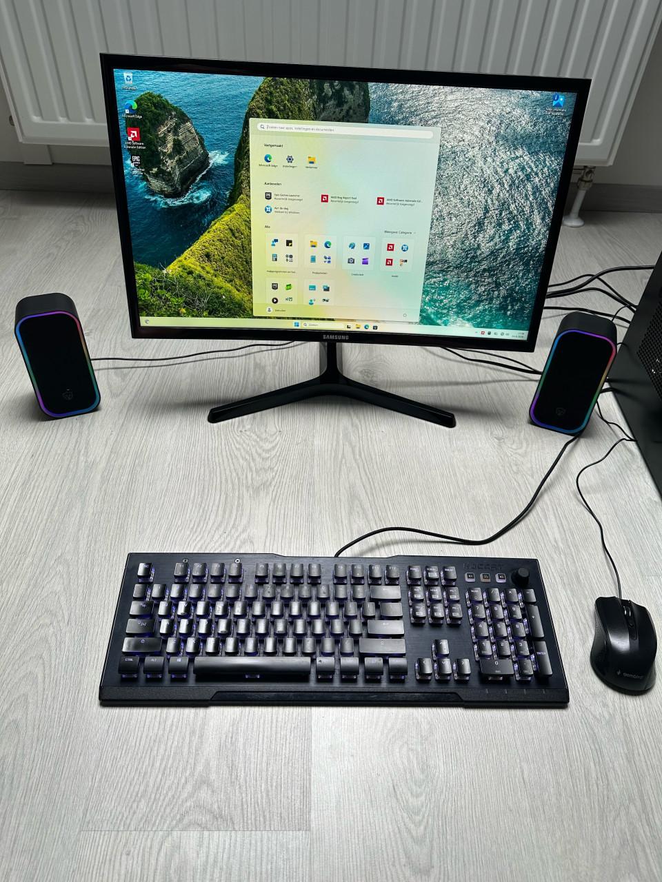 Budget completeSet/GamingPC/Corei5/8GBram/Windows11/