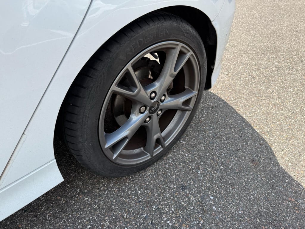 Ford Focus 1.0 st-line | climate control | cruise control | voorruit verwar