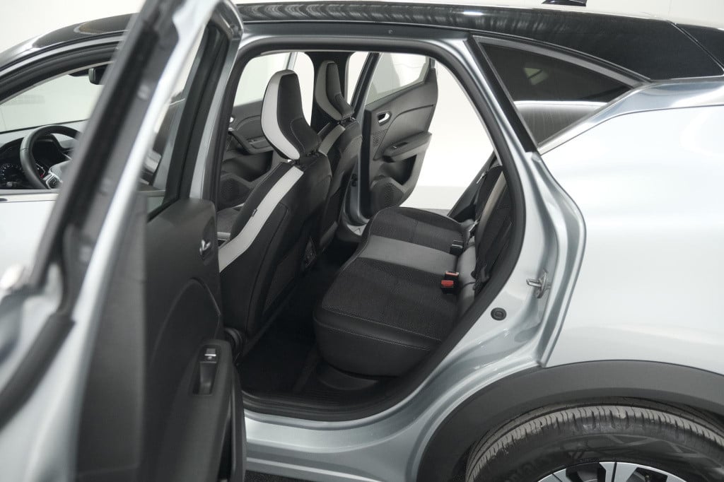 Renault Captur mild hybrid 140 edc techno | camera | navigatie | apple carp