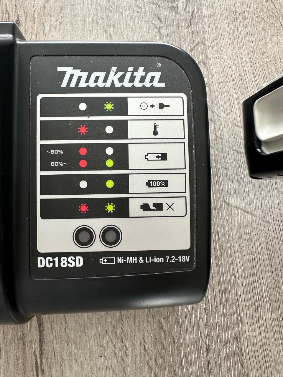 Makita oplader DC18SD