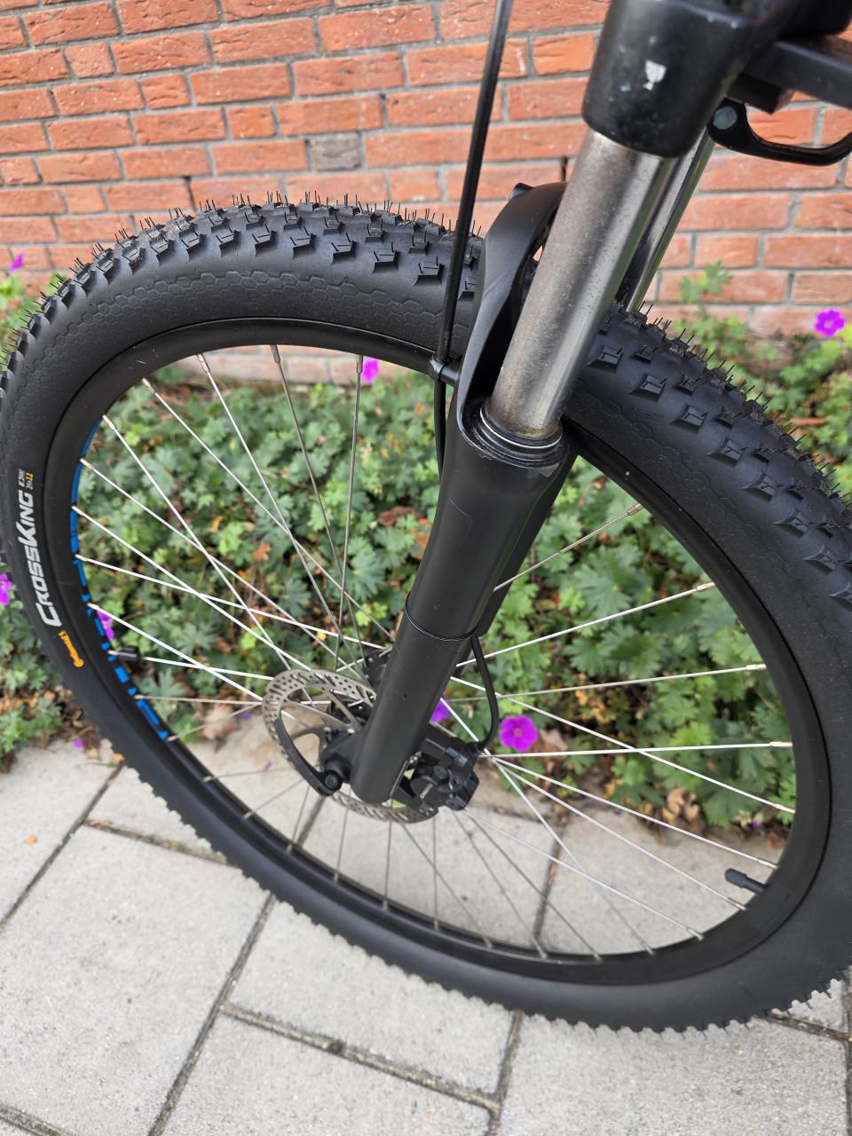 CUBE | AIM PRO | 29 INCH | FRAME 42 CM | 3X8V | NETTE STAAT!