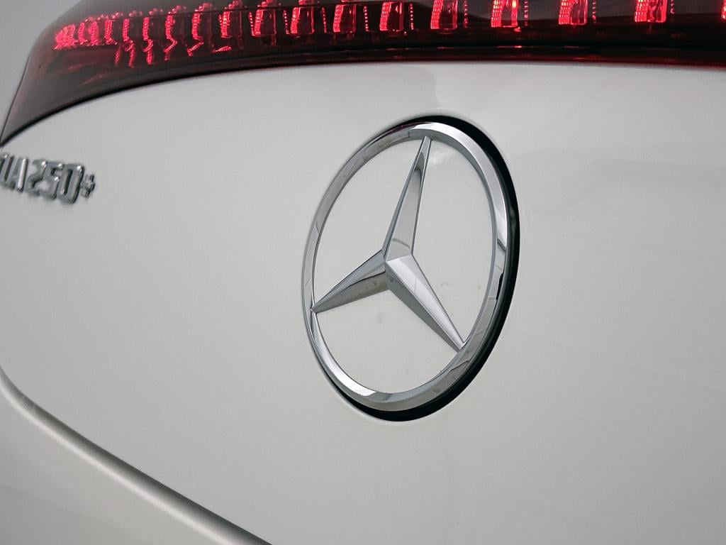 Mercedes-Benz Cla 250+ launch edition 85 kwh | panoramadak | multibeam led 