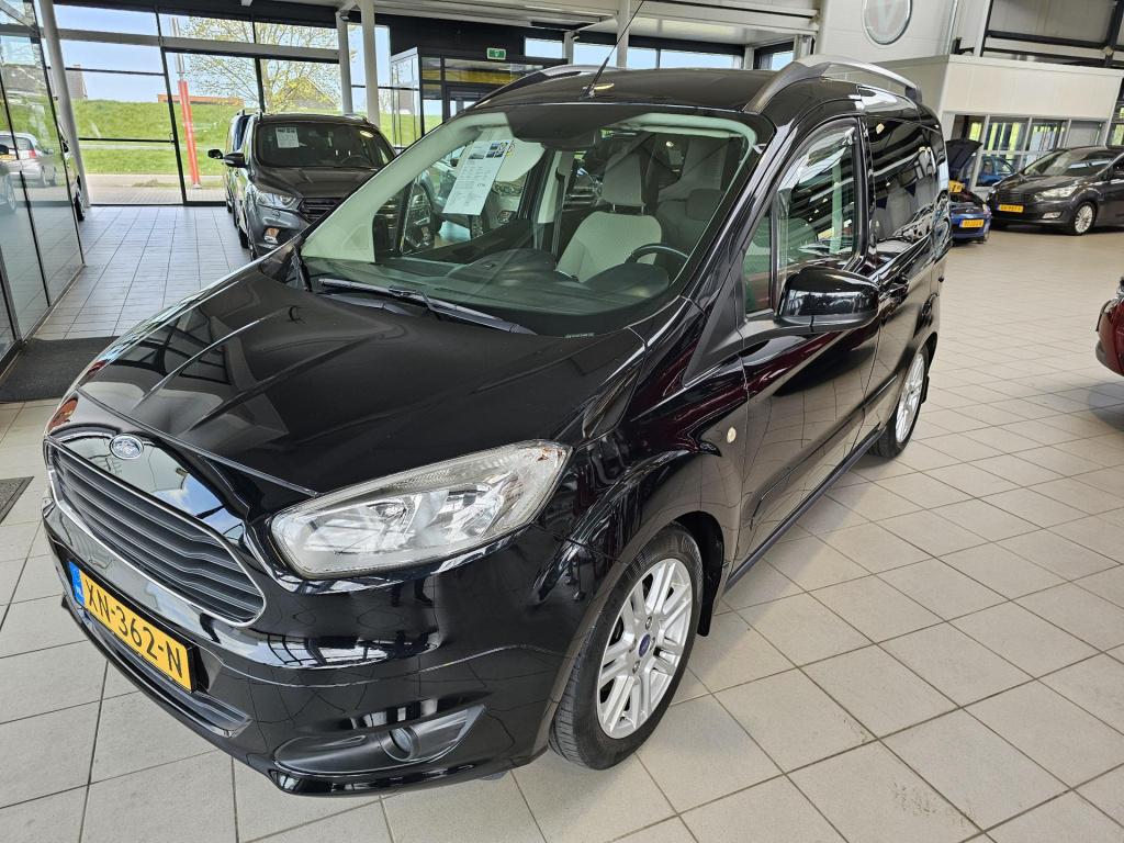 Ford Tourneo Courier 1.0 titanium