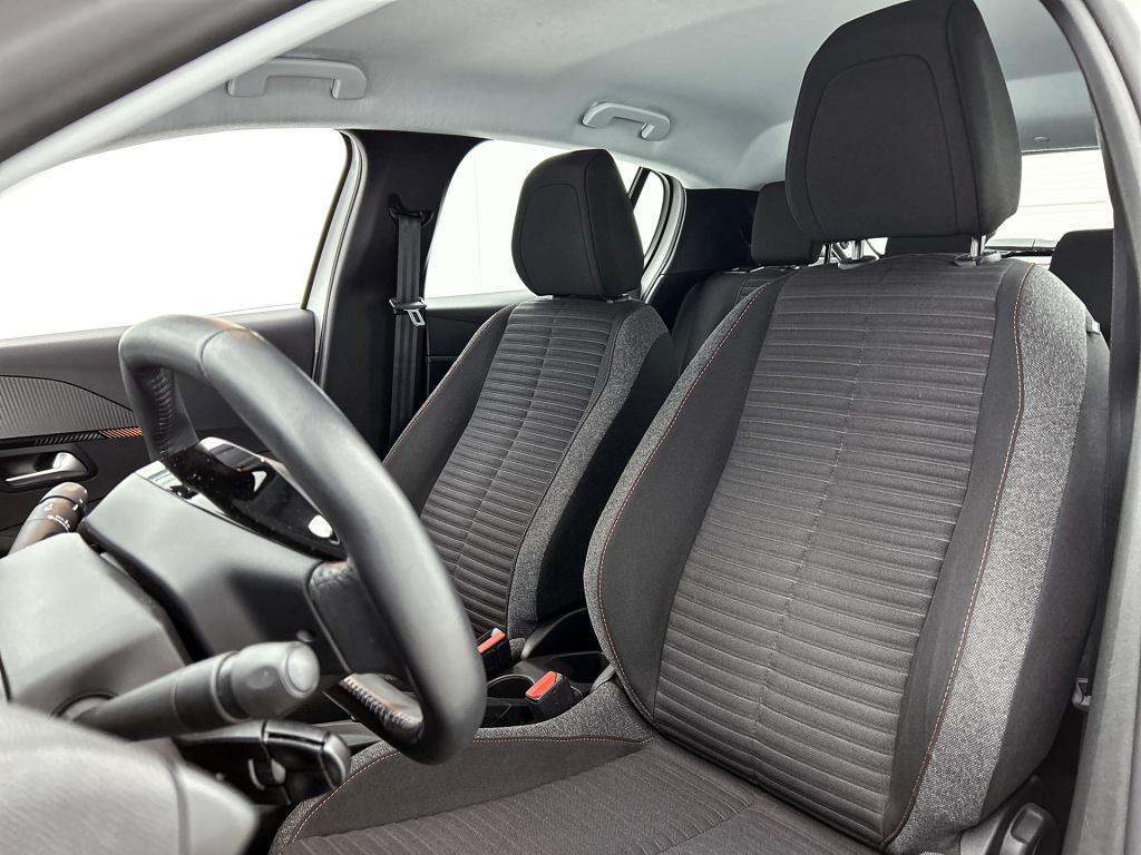 Peugeot 208 82 pk active pack | rijklaar | apple carplay | lichtmetalen vel