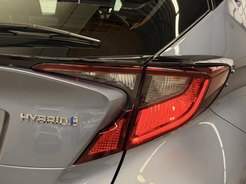 Toyota C-hr 1.8 hybrid dynamic | camera | navigatie |
