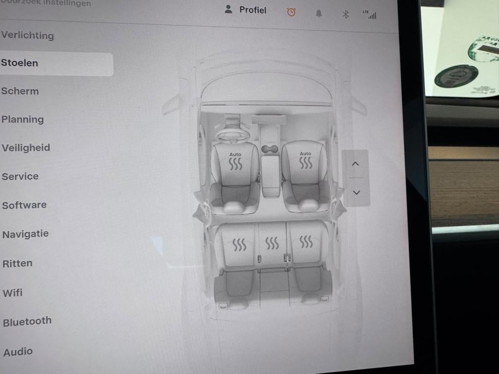 Tesla Model Y long range awd 75 kwh