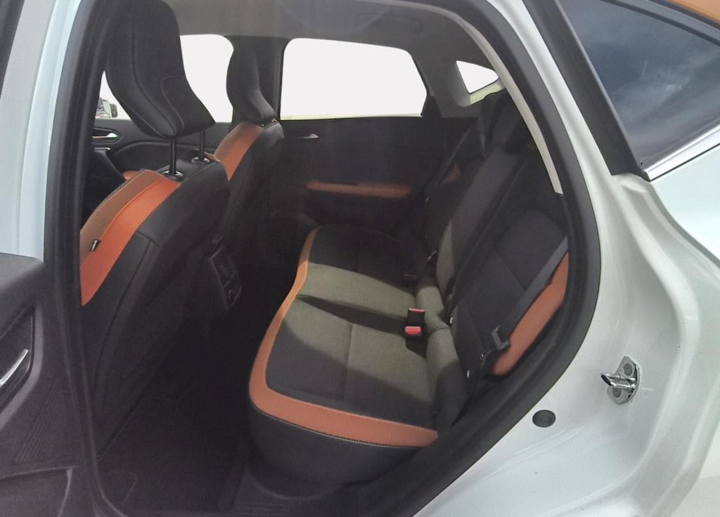 Renault Captur 1.6 e-tech plug-in hybrid 160 serie limitée e-tech